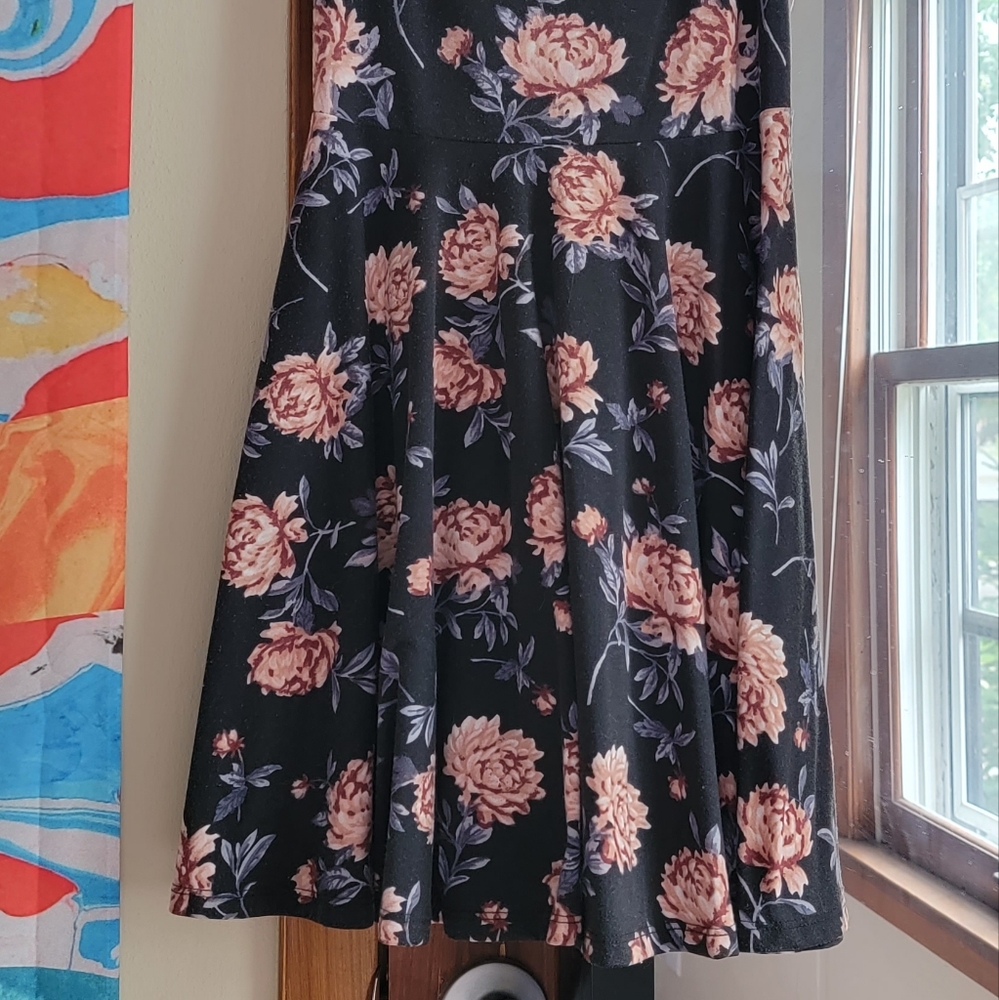 HP🎉 ✨ Forever 21 Peony Print Casual Dress - Size M - Picture 4 of 9